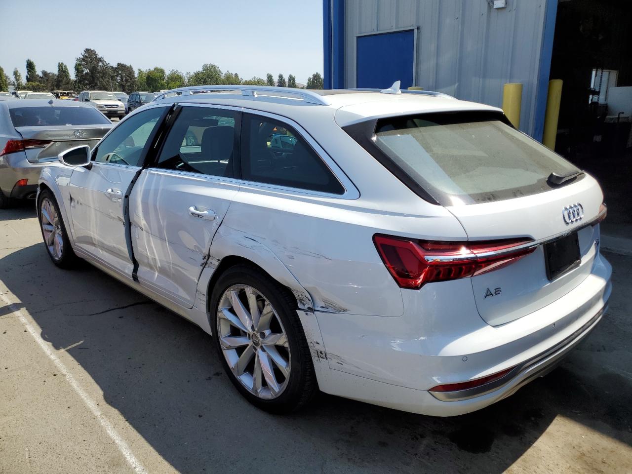 Photo 1 VIN: WAU72BF23LN075115 - AUDI A6 