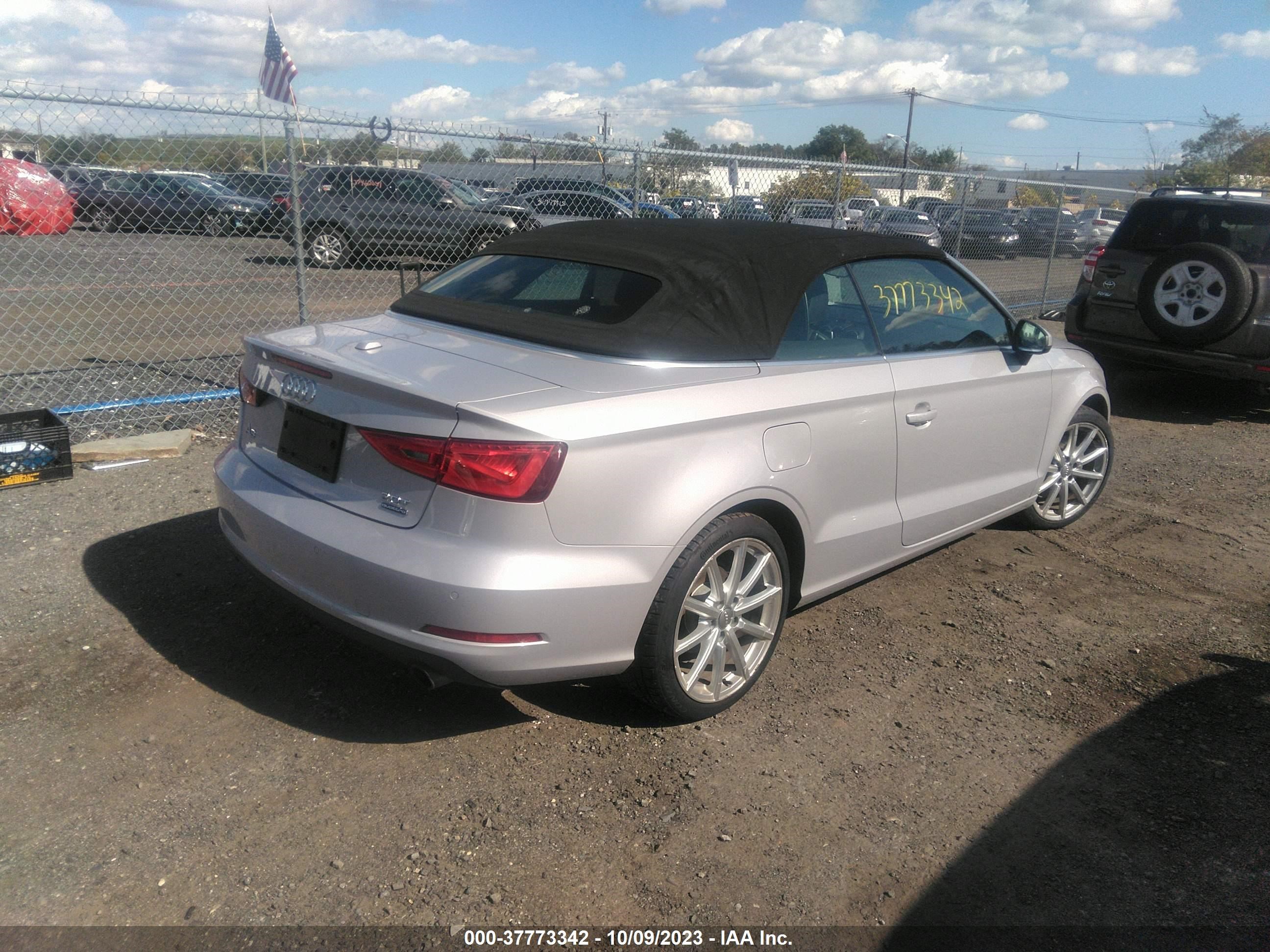 Photo 3 VIN: WAU7FLFF8F1119585 - AUDI A3 