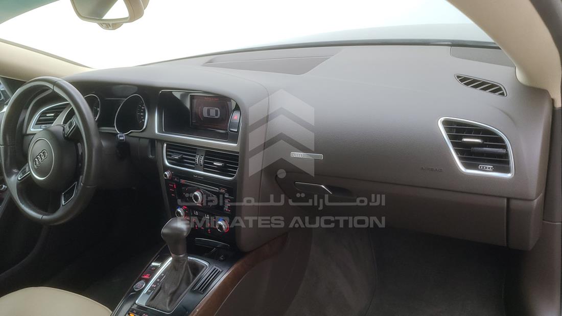 Photo 31 VIN: WAU8CDFR9EA021578 - AUDI A5 