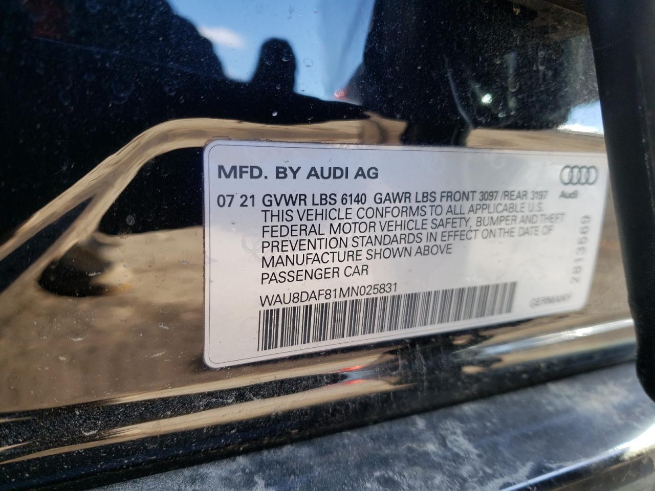 Photo 11 VIN: WAU8DAF81MN025831 - AUDI A8 