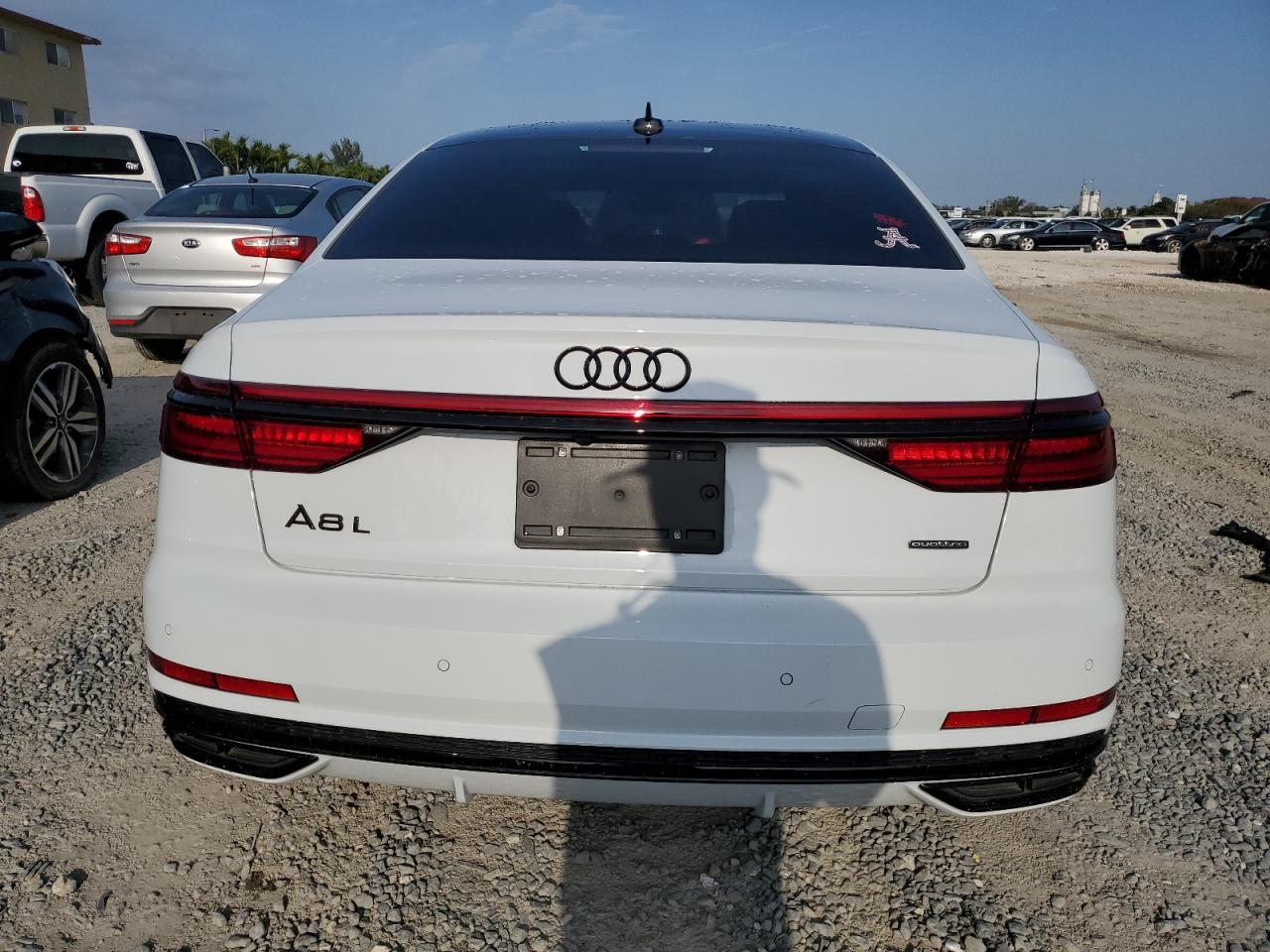 Photo 5 VIN: WAU8DAF81MN030527 - AUDI A8 