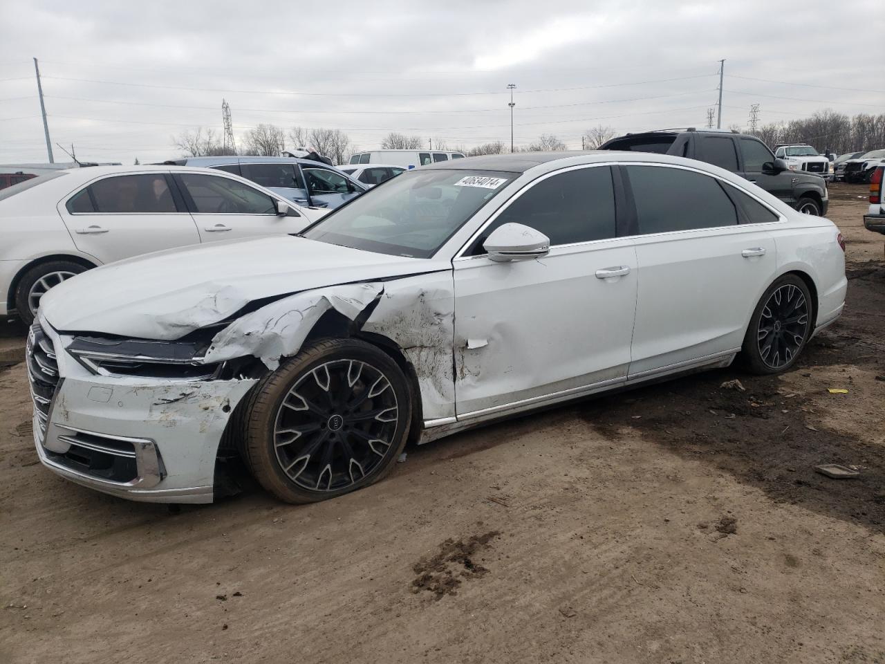 Photo 0 VIN: WAU8DAF83KN017114 - AUDI A8 