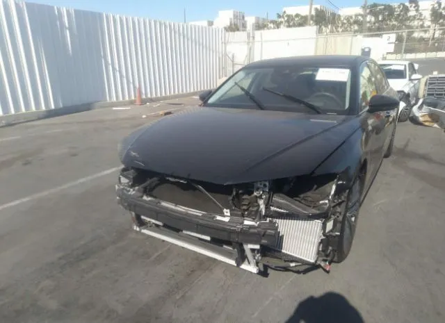 Photo 5 VIN: WAU8DAF83KN018294 - AUDI A8 