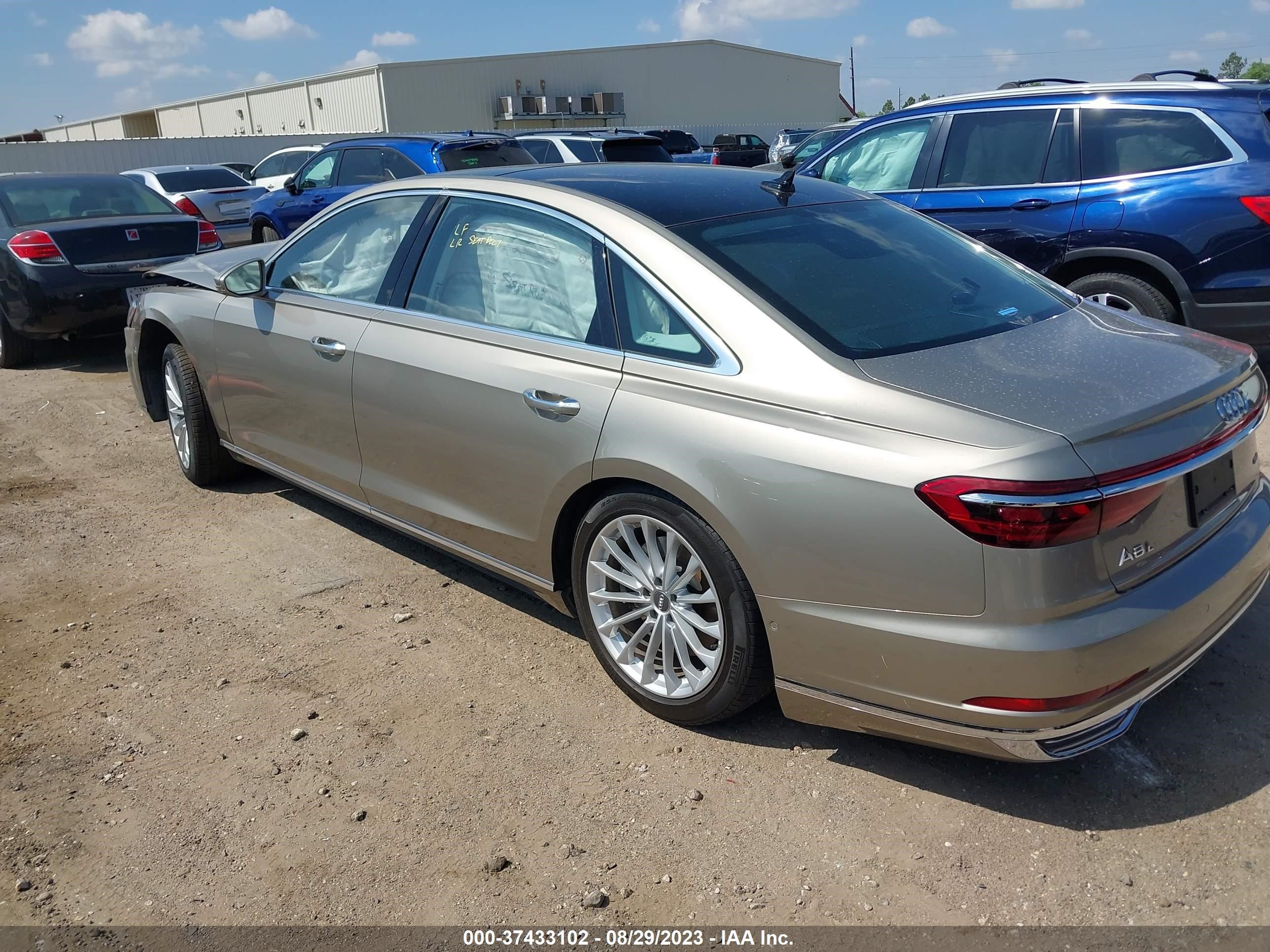 Photo 2 VIN: WAU8DAF86KN009864 - AUDI A8 