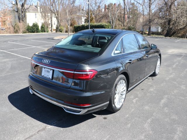 Photo 2 VIN: WAU8DAF86KN015051 - AUDI A8 