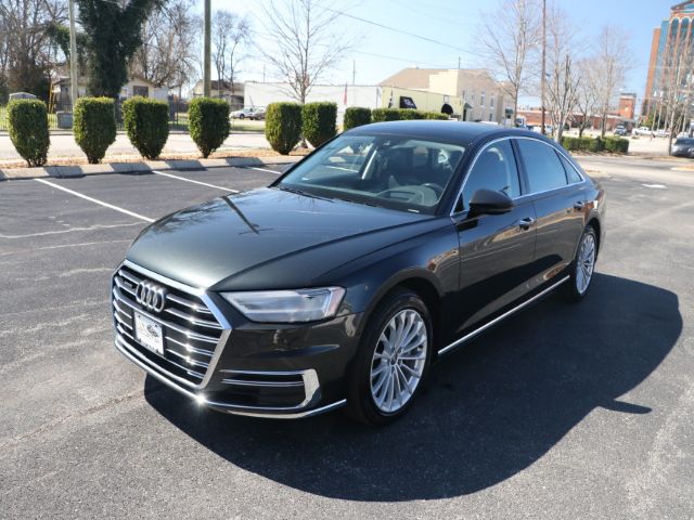 Photo 1 VIN: WAU8DAF86KN015051 - AUDI A8 