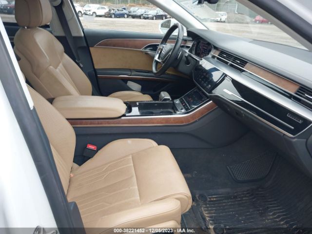 Photo 4 VIN: WAU8DAF87KN018055 - AUDI A8 L 