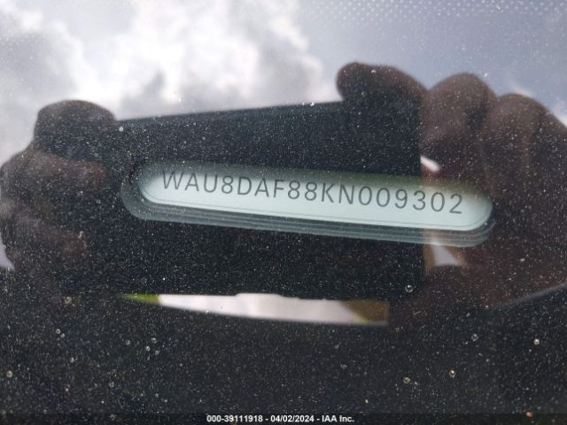 Photo 8 VIN: WAU8DAF88KN009302 - AUDI A8 L 