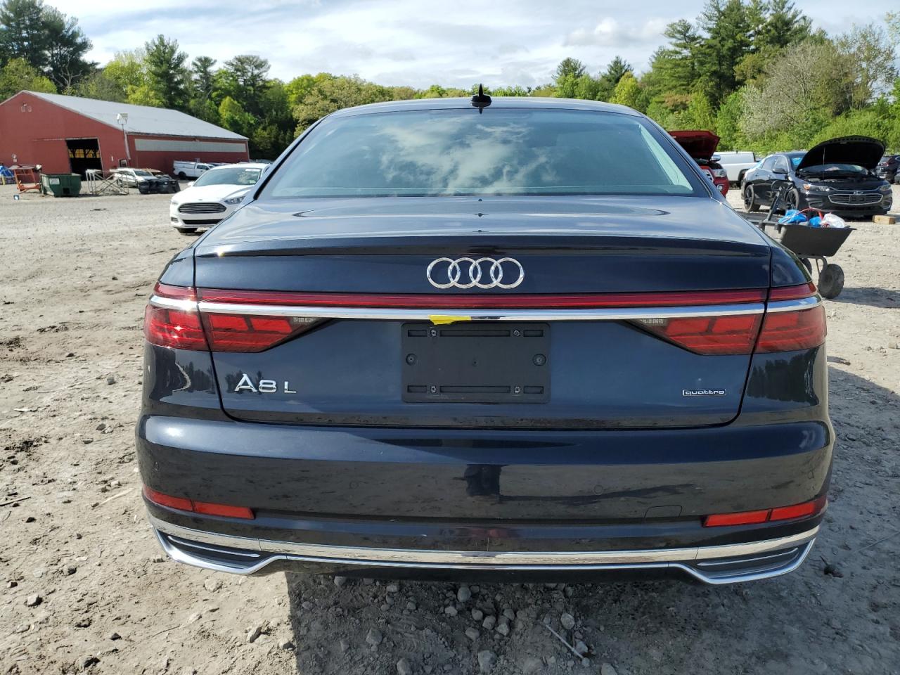 Photo 5 VIN: WAU8DAF8XKN005705 - AUDI A8 