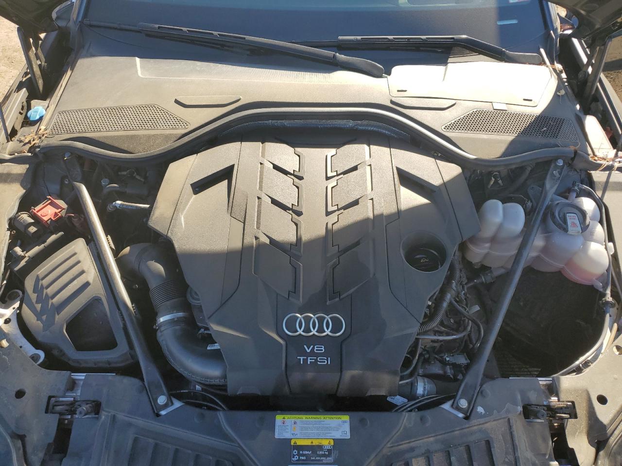 Photo 10 VIN: WAU8EAF84KN024618 - AUDI A8 