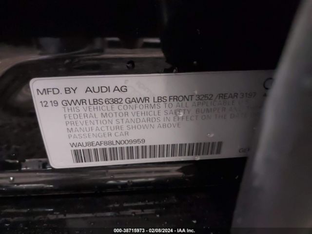 Photo 8 VIN: WAU8EAF88LN009959 - AUDI A8 