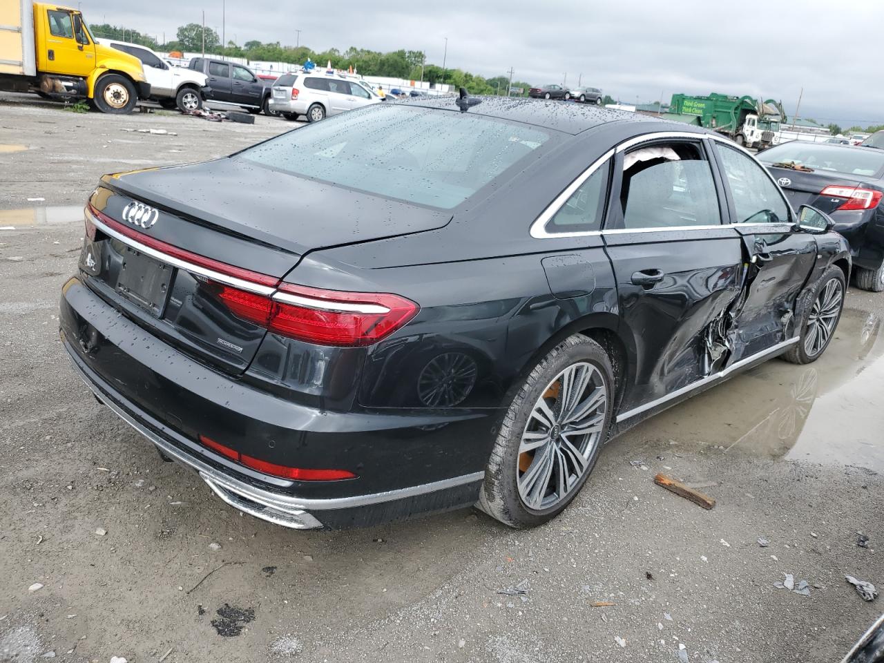 Photo 2 VIN: WAU8EAF89MN008174 - AUDI A8 