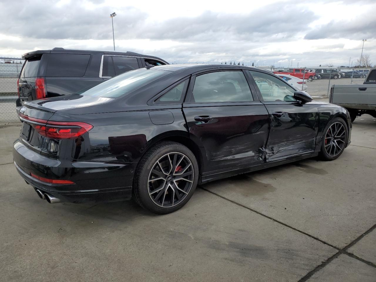 Photo 2 VIN: WAU8SAF89LN003824 - AUDI S8 