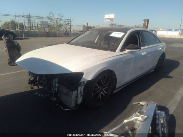 Photo 1 VIN: WAU8SBF8XLN012909 - AUDI S8 