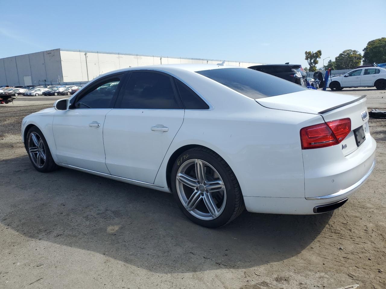 Photo 1 VIN: WAUA2AFD9DN015763 - AUDI A8 