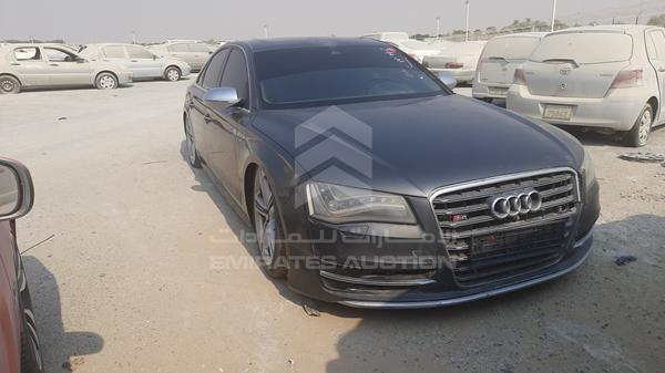 Photo 10 VIN: WAUA2BFD5EN005819 - AUDI S8 