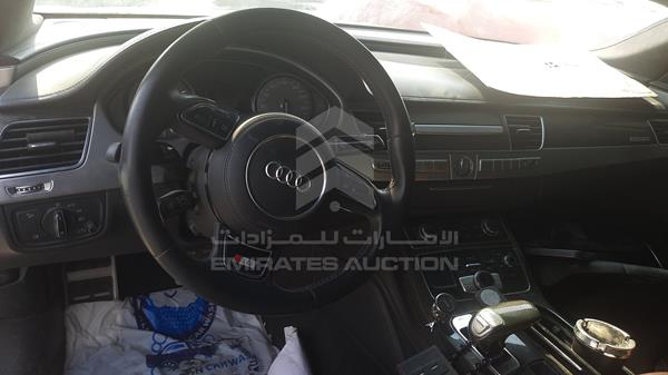 Photo 16 VIN: WAUA2BFD5EN005819 - AUDI S8 