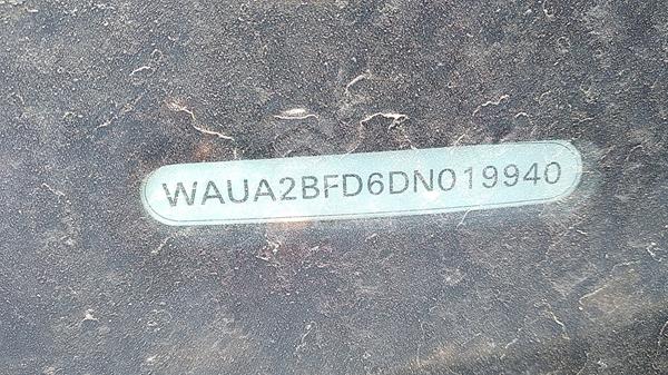 Photo 2 VIN: WAUA2BFD6DN019940 - AUDI S8 