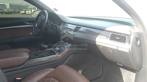 Photo 22 VIN: WAUA2BFD6DN019940 - AUDI S8 