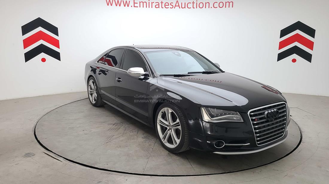 Photo 11 VIN: WAUA2BFD7DN008526 - AUDI S8 