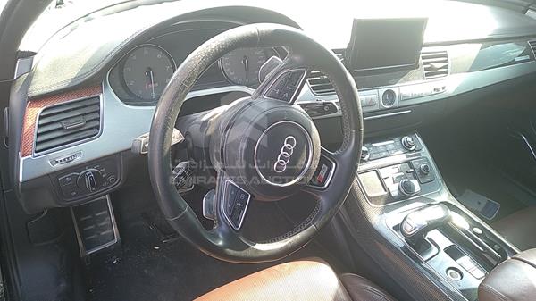 Photo 11 VIN: WAUA2BFD7DN016125 - AUDI S8 