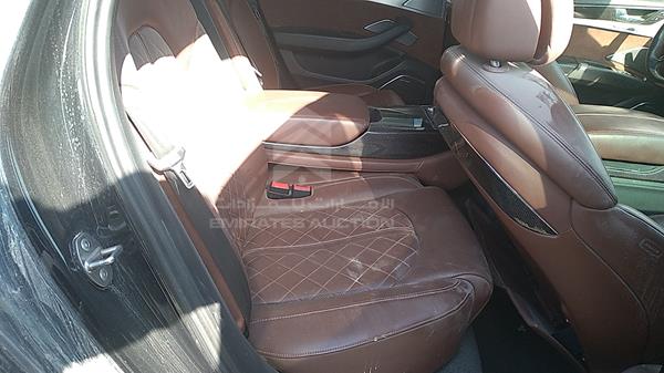 Photo 19 VIN: WAUA2BFD7DN016125 - AUDI S8 