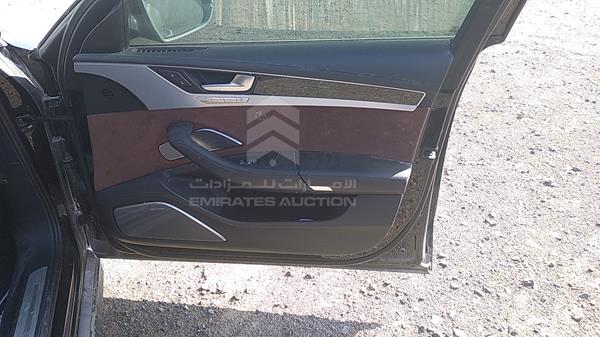 Photo 23 VIN: WAUA2BFD7DN016125 - AUDI S8 