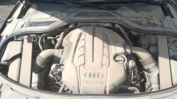 Photo 26 VIN: WAUA2BFD7DN016125 - AUDI S8 