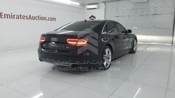 Photo 8 VIN: WAUA2BFD7DN016125 - AUDI S8 