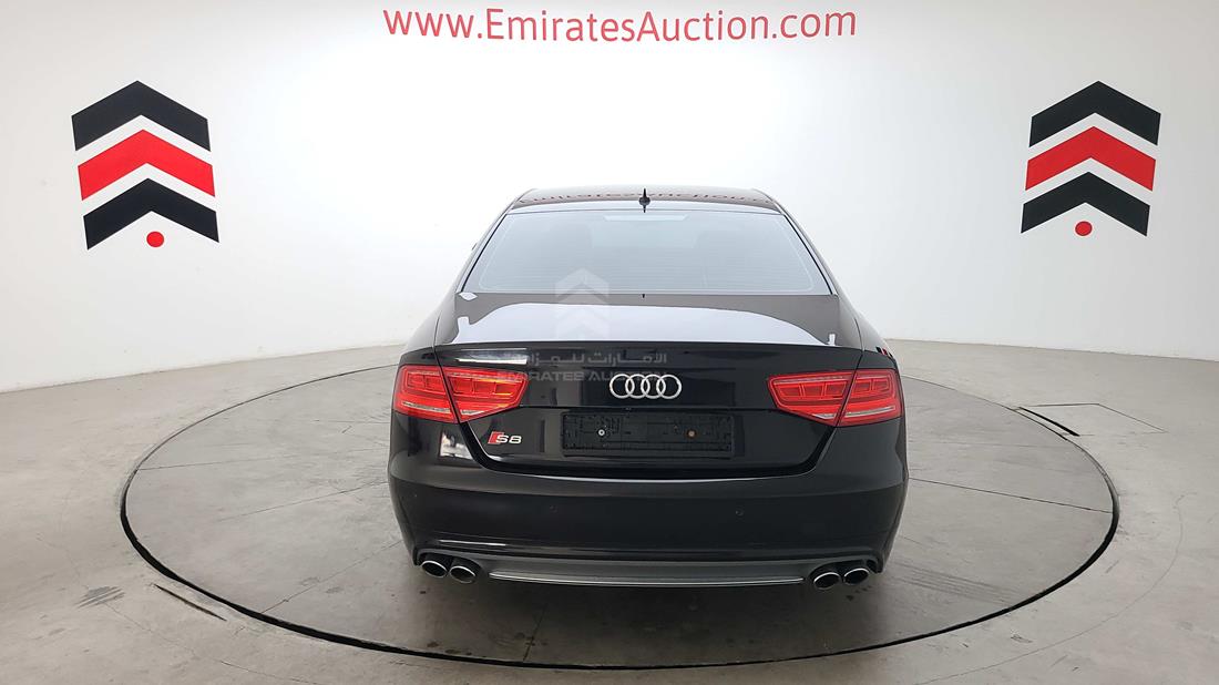 Photo 13 VIN: WAUA2BFD7DN016125 - AUDI S8 