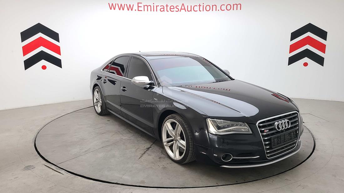 Photo 18 VIN: WAUA2BFD7DN016125 - AUDI S8 