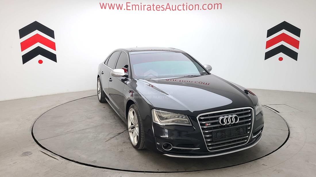 Photo 2 VIN: WAUA2BFD7DN016125 - AUDI S8 