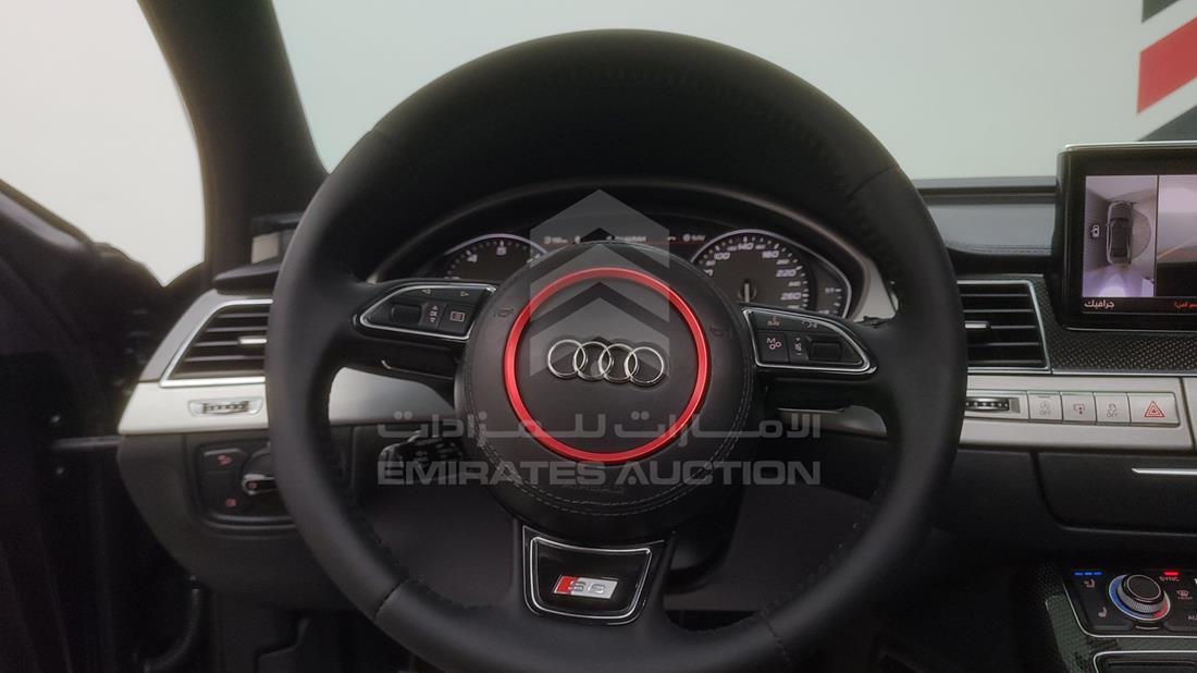 Photo 24 VIN: WAUA2BFD7DN016125 - AUDI S8 