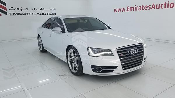 Photo 10 VIN: WAUA2BFD9DN015560 - AUDI A8 