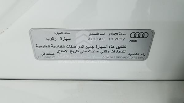 Photo 3 VIN: WAUA2BFD9DN015560 - AUDI A8 