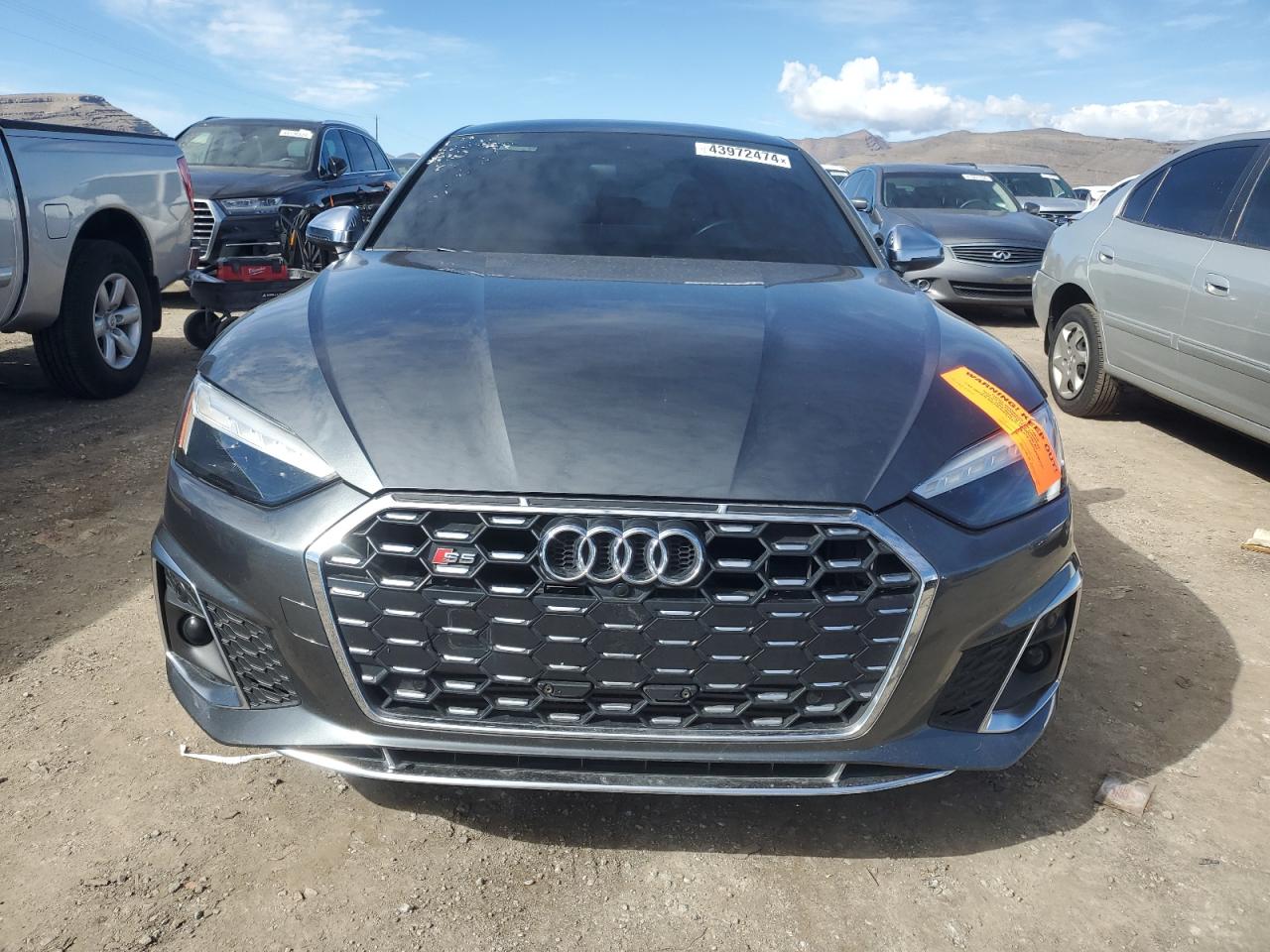 Photo 4 VIN: WAUA4CF54NA028119 - AUDI RS5 