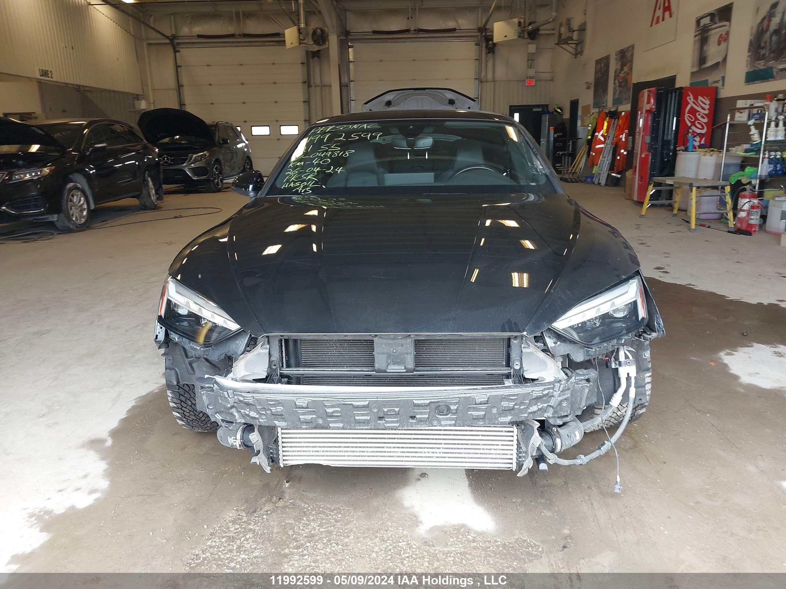 Photo 12 VIN: WAUA4CF55MA049818 - AUDI S5 