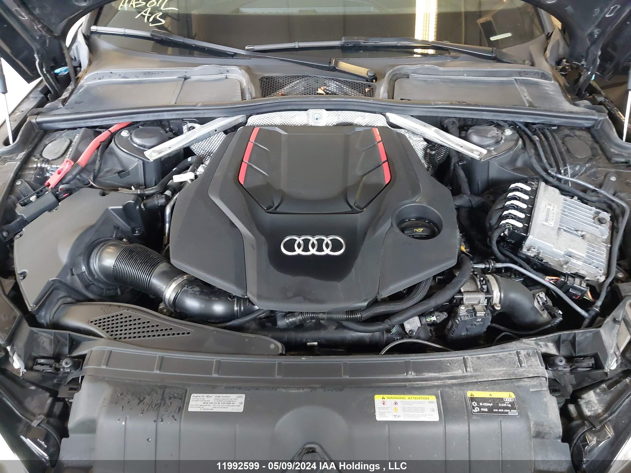 Photo 9 VIN: WAUA4CF55MA049818 - AUDI S5 