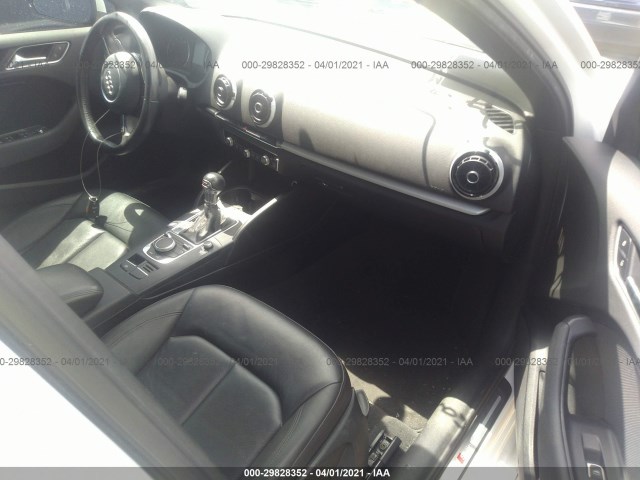 Photo 4 VIN: WAUA7GFF0G1041444 - AUDI A3 