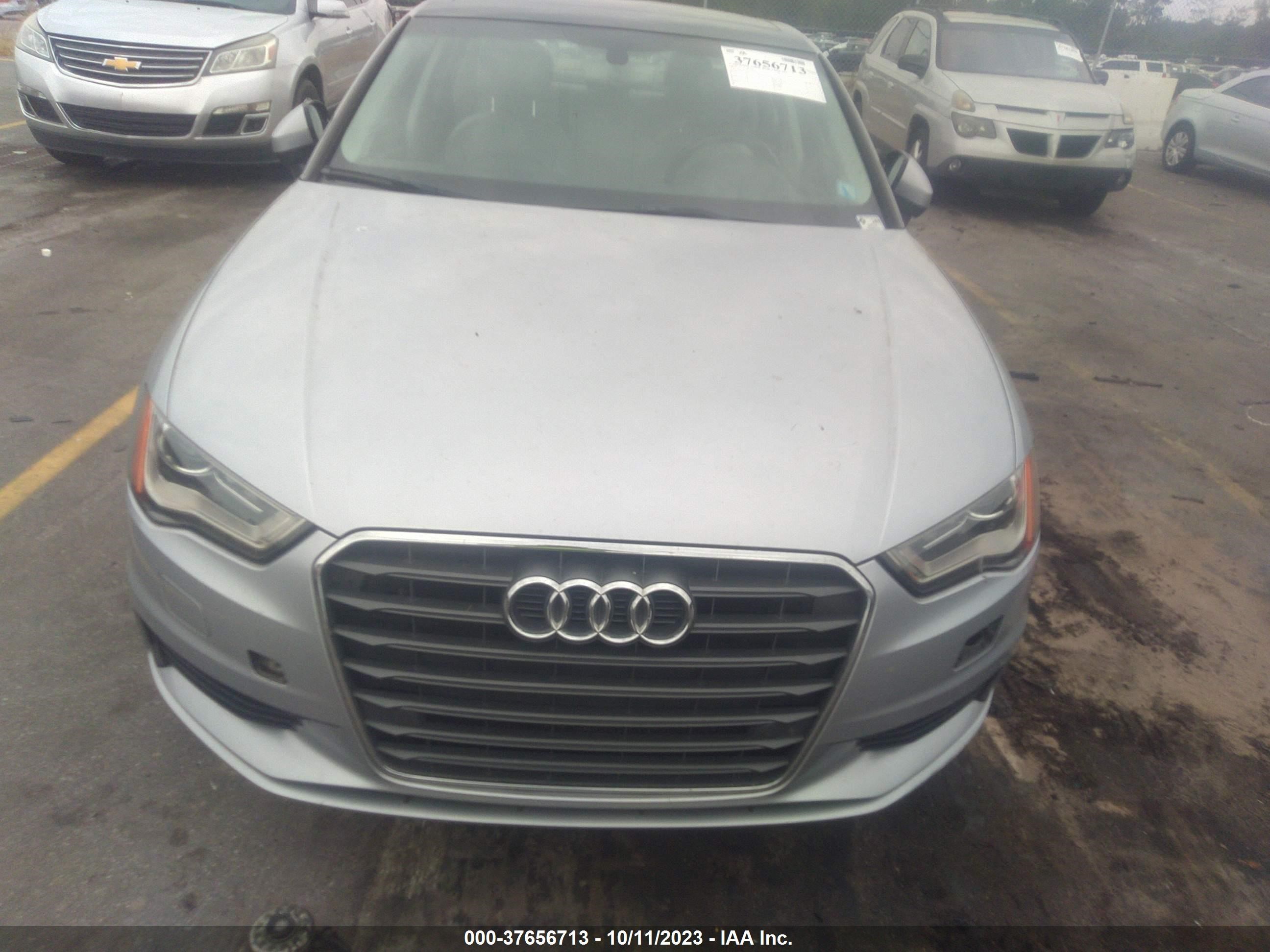 Photo 5 VIN: WAUA7GFF1G1063033 - AUDI A3 