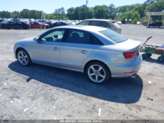 Photo 2 VIN: WAUA7GFF3G1070694 - AUDI A3 