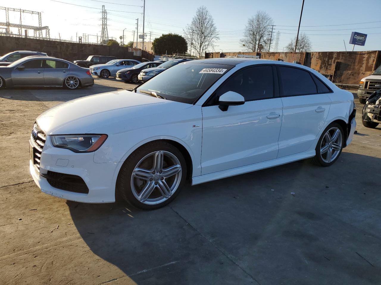 Photo 0 VIN: WAUA7GFF3G1101913 - AUDI A3 