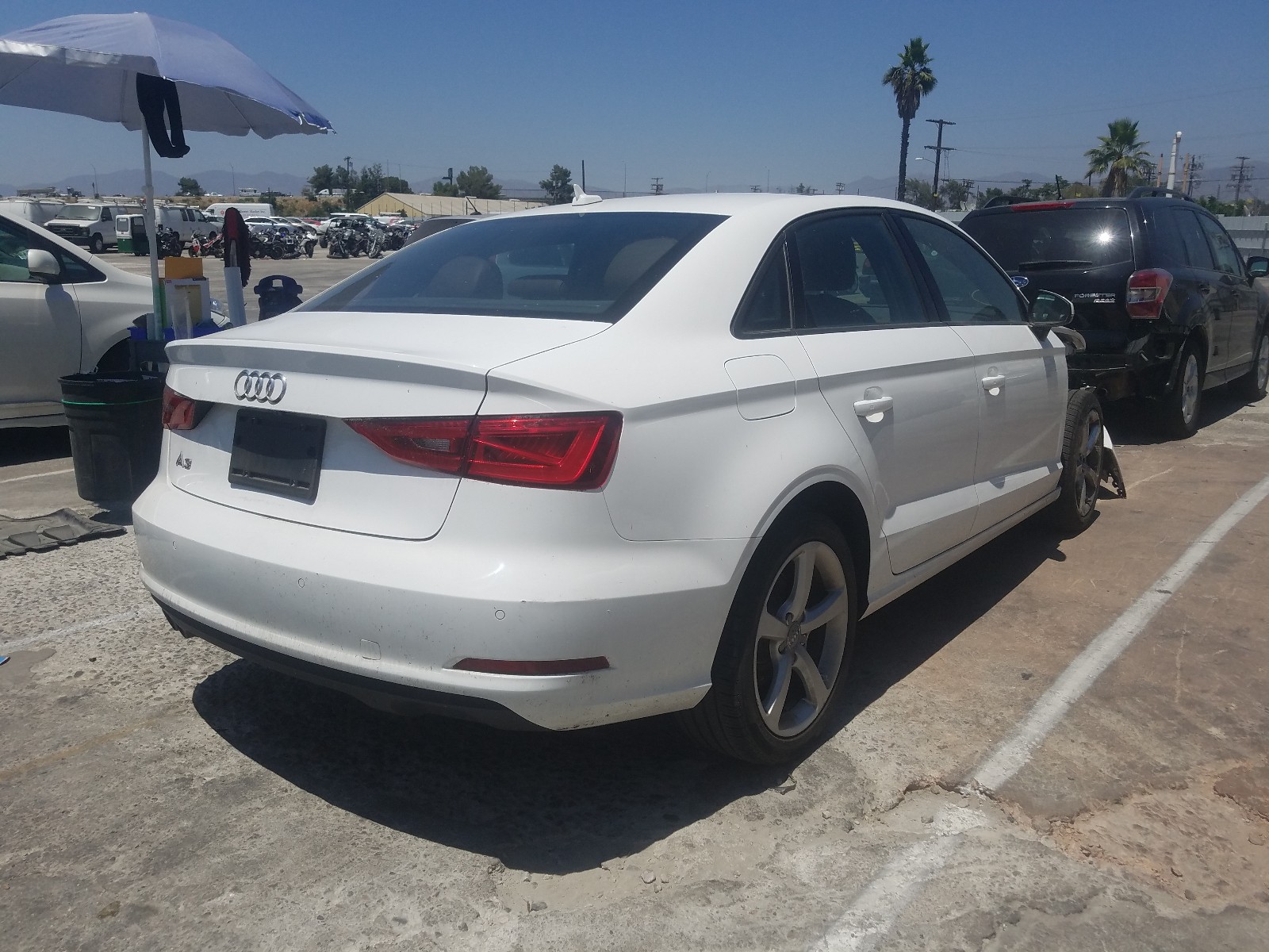 Photo 3 VIN: WAUA7GFF4G1060725 - AUDI A3 