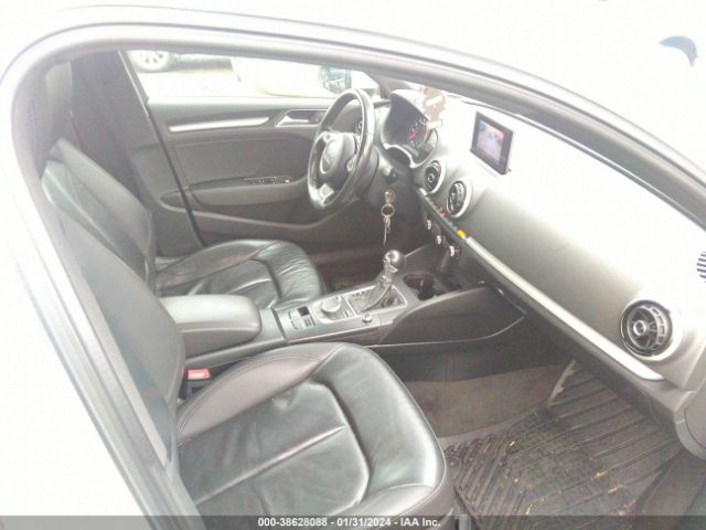 Photo 4 VIN: WAUA7GFF5G1046672 - AUDI A3 