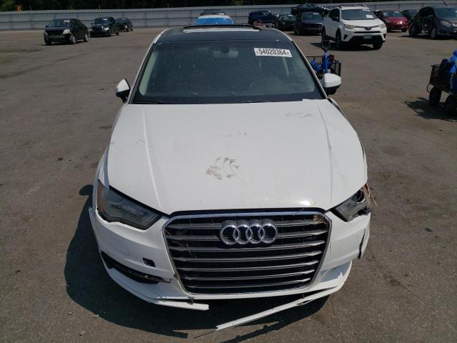 Photo 4 VIN: WAUA7GFF8G1053857 - AUDI A3 