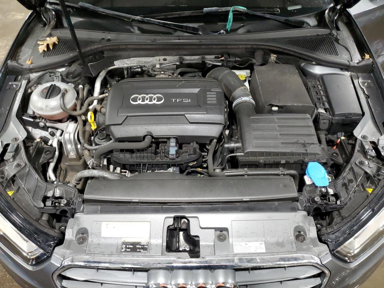 Photo 10 VIN: WAUA7GFF8G1067998 - AUDI A3 