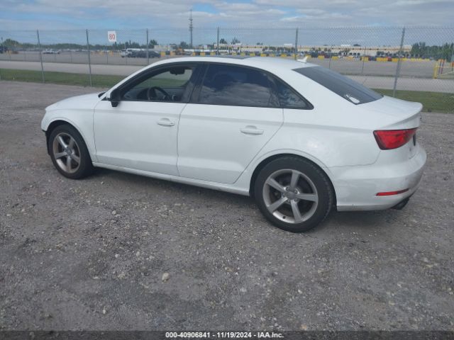 Photo 2 VIN: WAUA7GFF9G1038137 - AUDI A3 