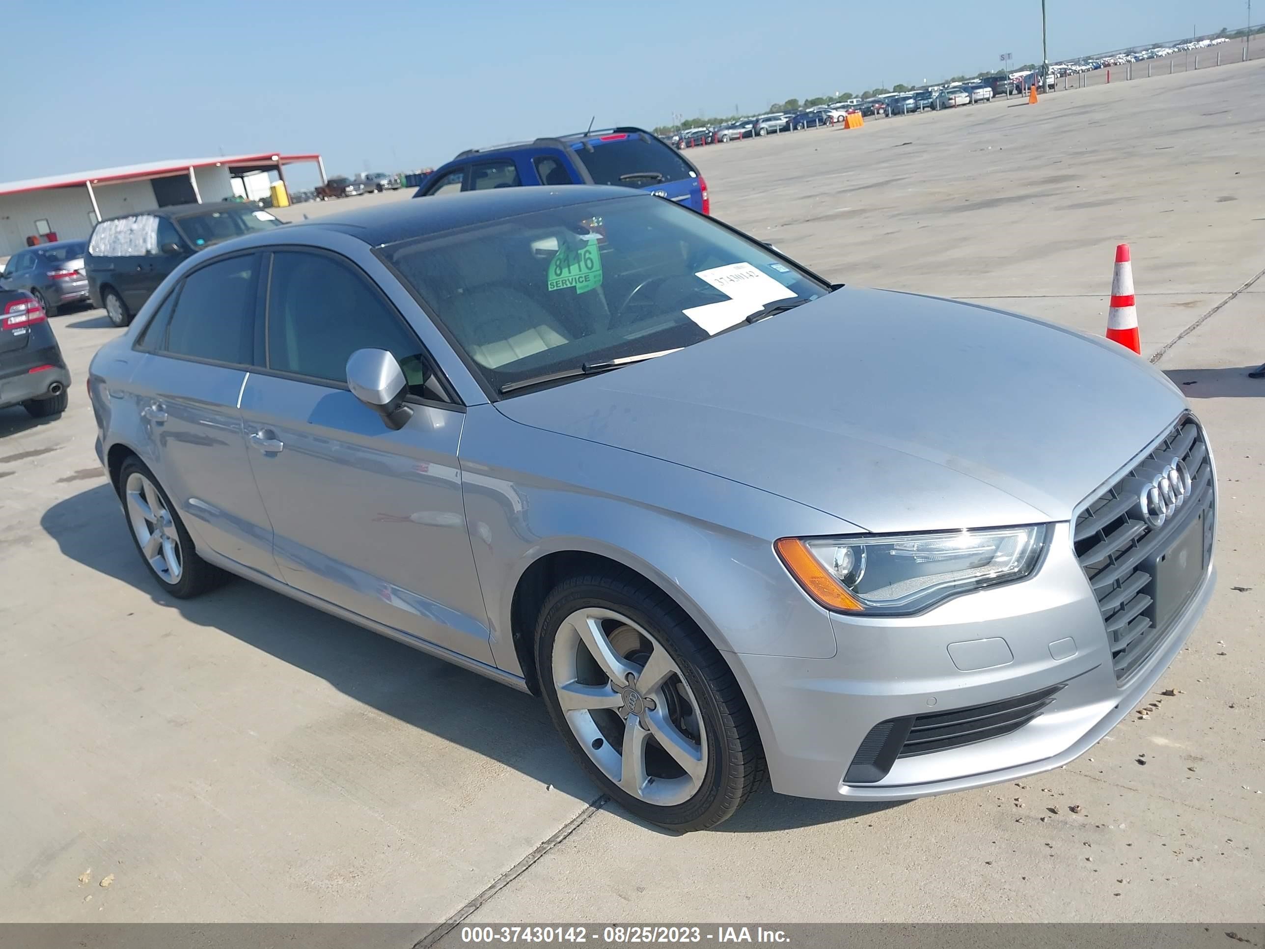 Photo 0 VIN: WAUA7GFF9G1112530 - AUDI A3 