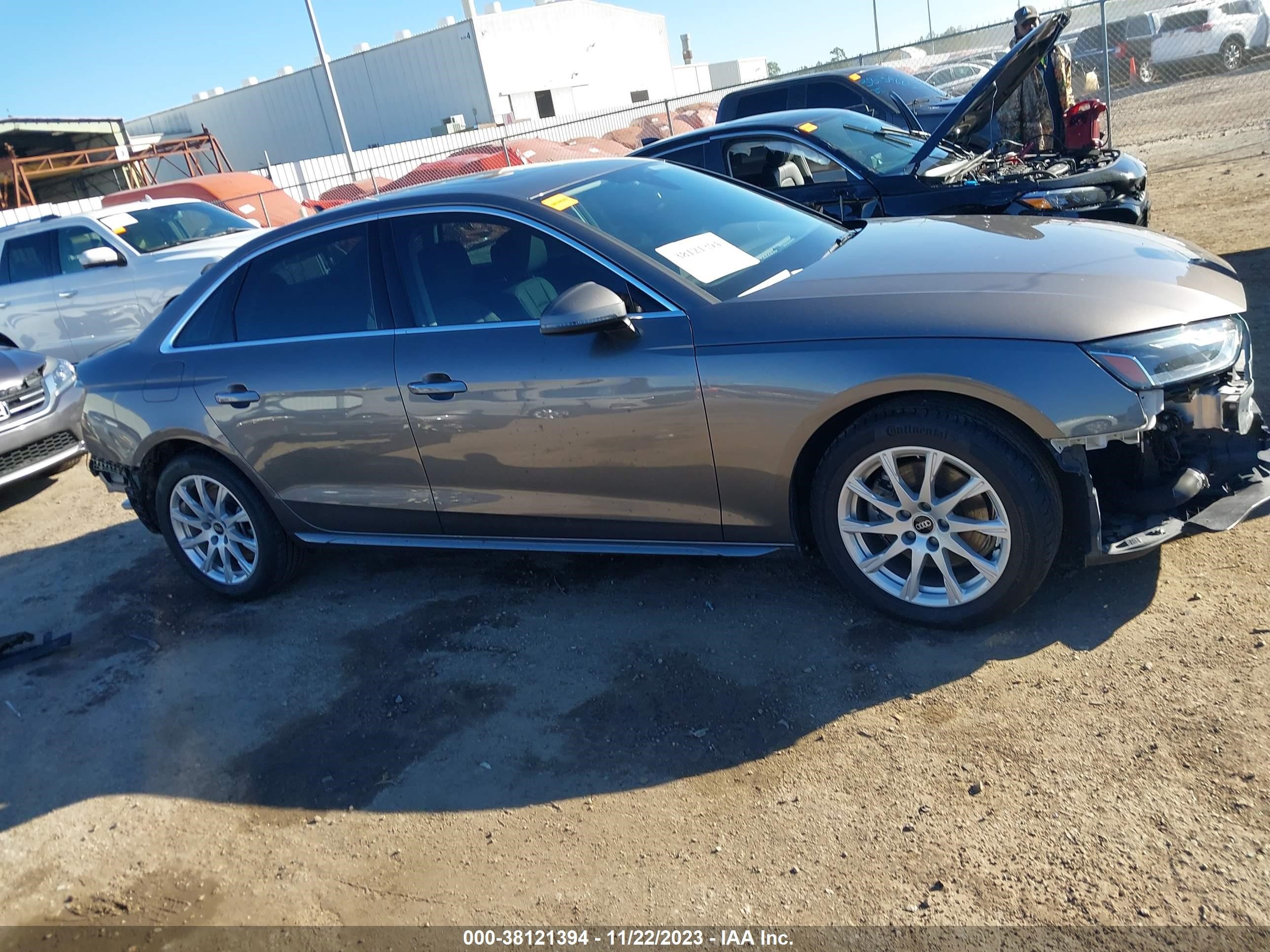 Photo 12 VIN: WAUABAF4XNA004845 - AUDI A4 