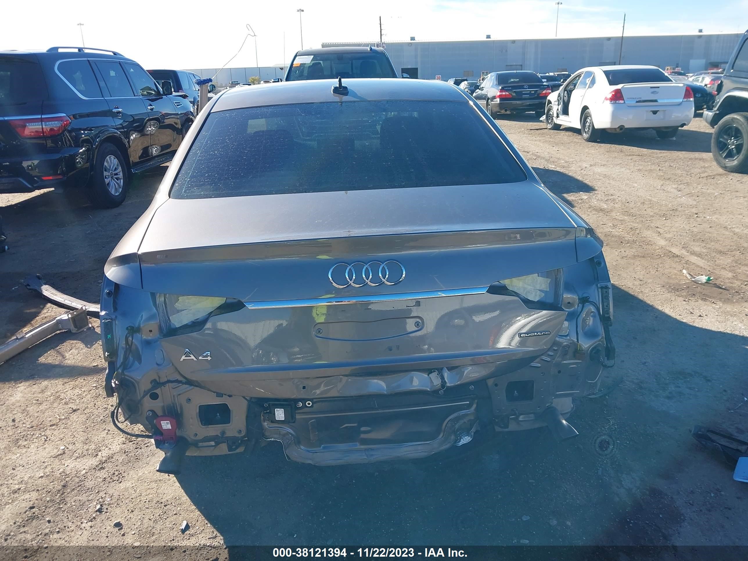 Photo 15 VIN: WAUABAF4XNA004845 - AUDI A4 